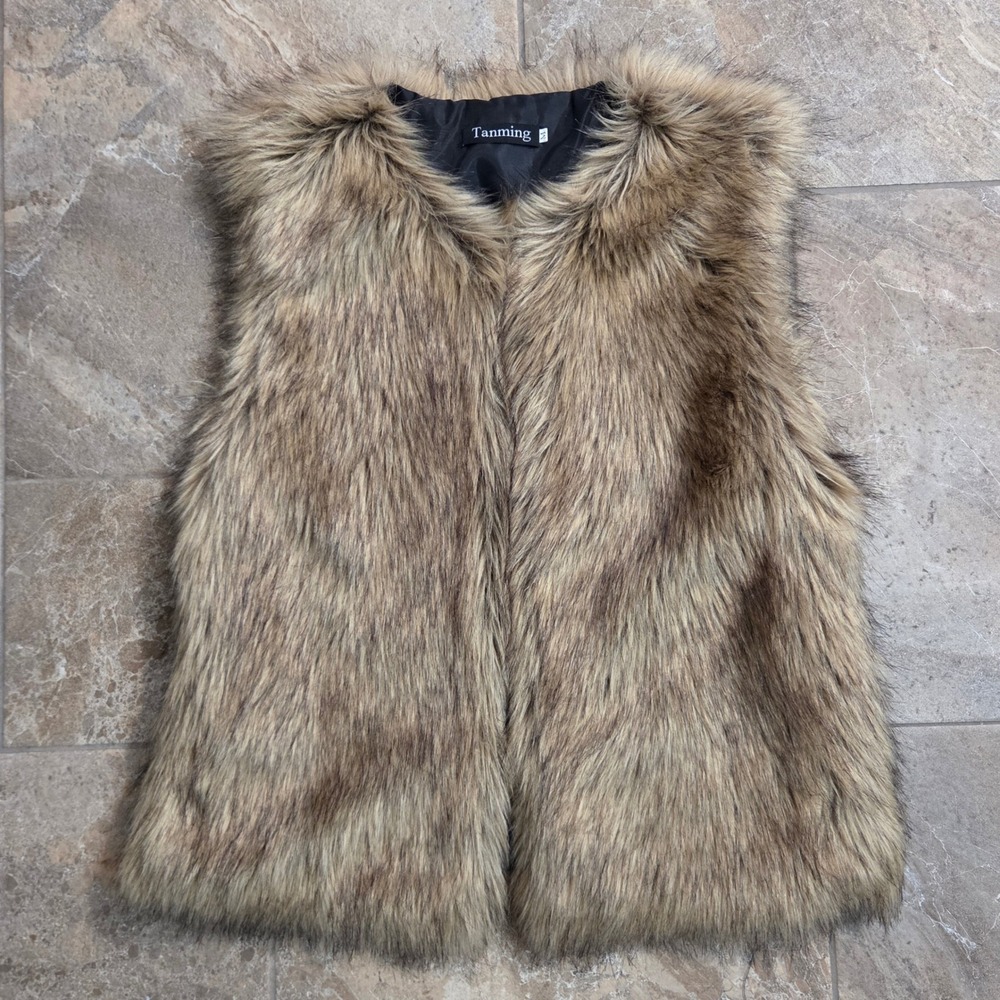 Tanming Womens Faux Fur Vest Brown Tan Open Front Sleeveless Pockets Medium